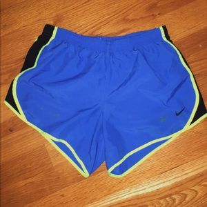 NIKE DRI-FIT ATHLETIC SHORTS